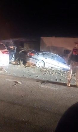 ŞANLIURFA'DA İKİ OTOMOBİL KAFA KAFAYA ÇARPIŞTI: 1 ÖLÜ, 9 YARALI