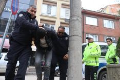 YARIŞ UĞRUNA 3 KİŞİNİN ÖLÜMÜNE SEBEP OLAN SÜRÜCÜ ADLİYEYE SEVK EDİLDİ
