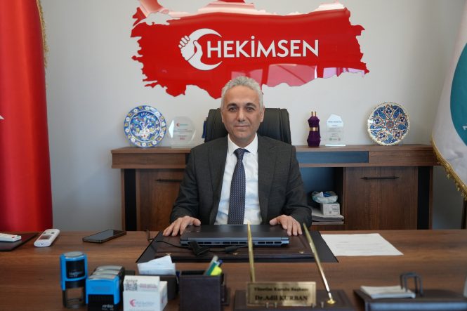 "DEĞER YARGILARI ZAYIFLAMIŞ BİR GENÇLİKLE KARŞI KARŞIYAYIZ"