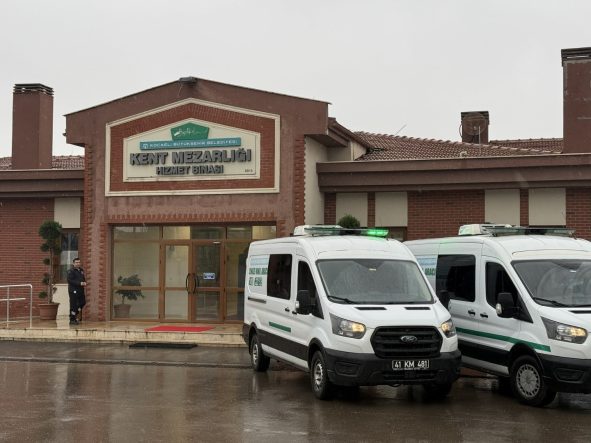 ACILI GÜNDE VATANDAŞA TAM DESTEK