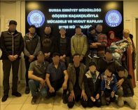 BURSA'DA GÖÇMEN KAÇAKÇILIĞI OPERASYONU: 18 KAÇAK GÖÇMEN YAKALANDI