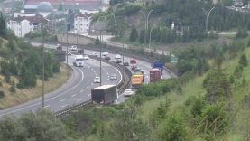 KOCAELİ'DE BAYRAM TATİLİNİN 3. GÜNÜNDE TRAFİK AKICI SEYREDİYOR