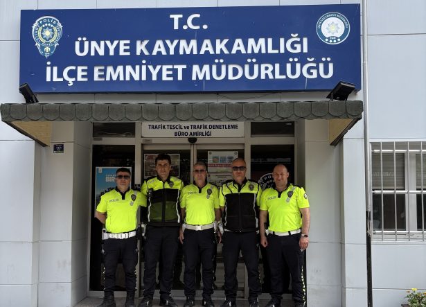 ORDU'DA POLİS BAYRAMDA GÖREV BAŞINDA