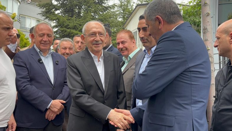 CHP GENEL BAŞKANI KILIÇDAROĞLU PARTİLİLERLE BAYRAMLAŞTI