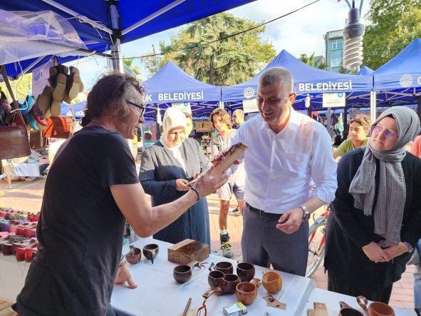 GÖLCÜK'TE SANAT RÜZGARI ESTİRECEK FESTİVAL İÇİN BAŞVURULAR BAŞLADI