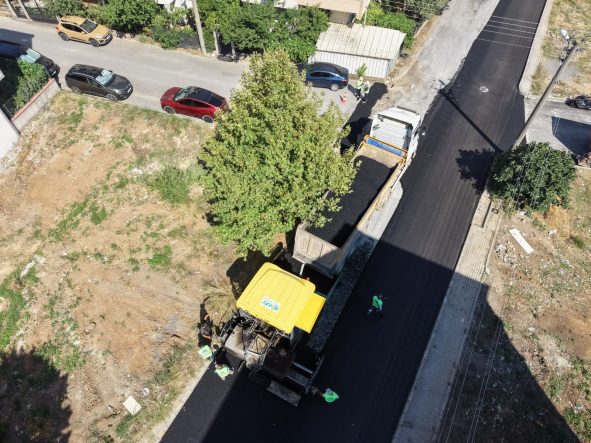GEBZE'DE GAZİLER MAHALLESİ'NİN YOLLARI ASFALTLANIYOR