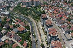 TOSYALI'NIN CÜRUF BAZLI YÜKSEK PERFORMANSLI ASFALTI KOCAELİ YOLLARINDA