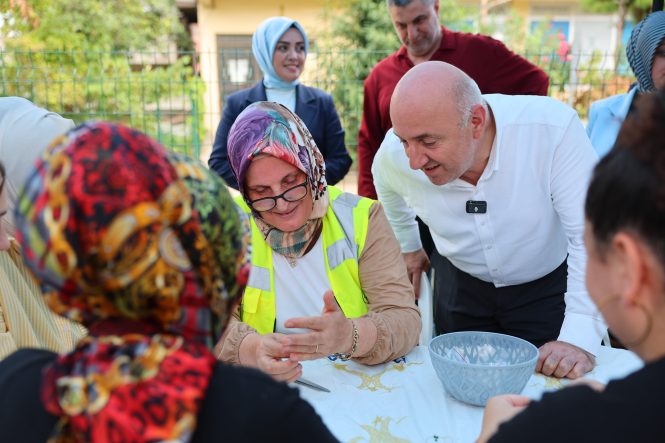 "BİR DURAK BİR MUTLULUK" ÇOCUKLARIN YÜZÜNÜ GÜLDÜRÜYOR