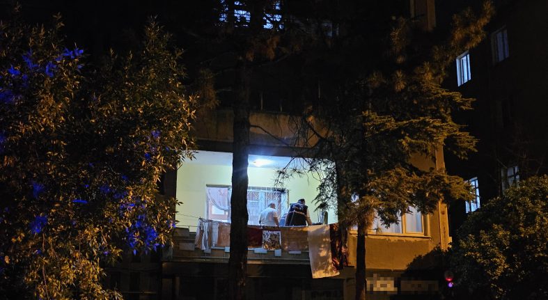 ÜVEY OĞLU TARAFINDAN BIÇAKLANAN ADAM HAYATINI KAYBETTİ