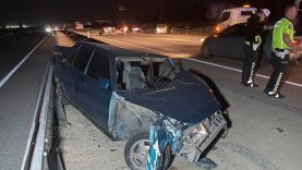 KARAMAN'DA 2 OTOMOBİL ÇARPIŞTI: 3 YARALI