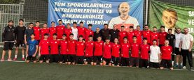 KÖRFEZ GB'NİN ESKİ HOCALARI TAKIMI YALNIZ BIRAKMADI
