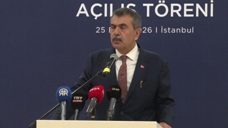 BAKAN TEKİN: "BU ÜLKEDEKİ EĞİTİM KURUMLARI VE ÖĞRETMENLER DÜNYADAKİ MUADİLLERİN HEPSİYLE REKABET EDEBİLECEK DURUMDA"