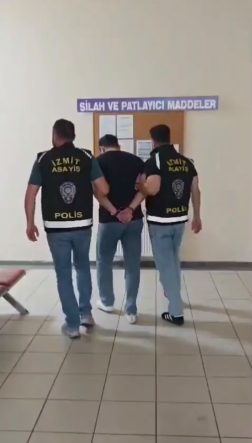 İZMİT'TE 21 YIL HAPİS CEZASI BULUNAN ŞÜPHELİ YAKALANDI
